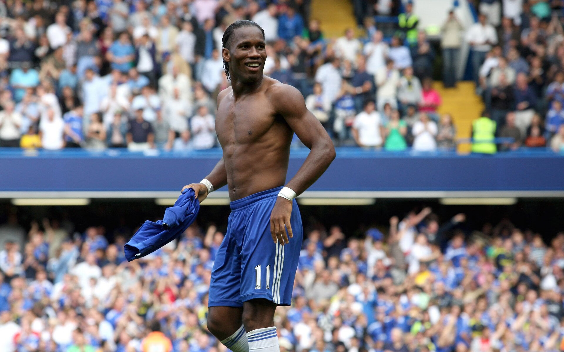 亚洲杯中国青年队爆冷 球迷议论纷纷，中国足球亚青赛